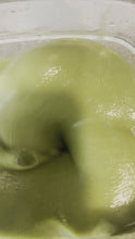 Load and play video in Gallery viewer, Green Sea Moss with Moringa smooth and creamy texture. 
